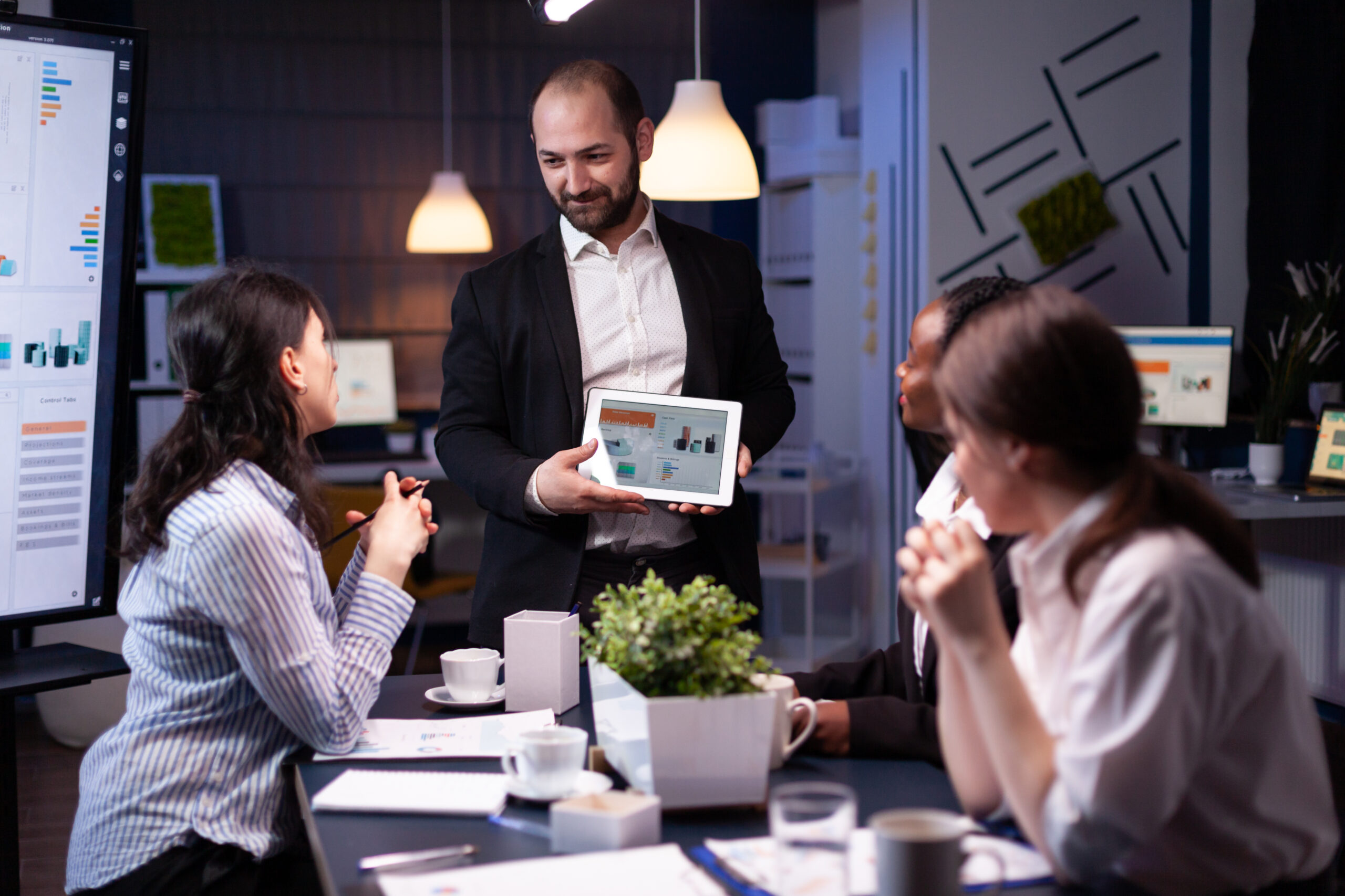 Research & Lead Generation